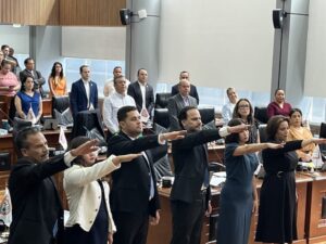 Rinden protesta titulares de los Órganos Técnicos del Poder Legislativo